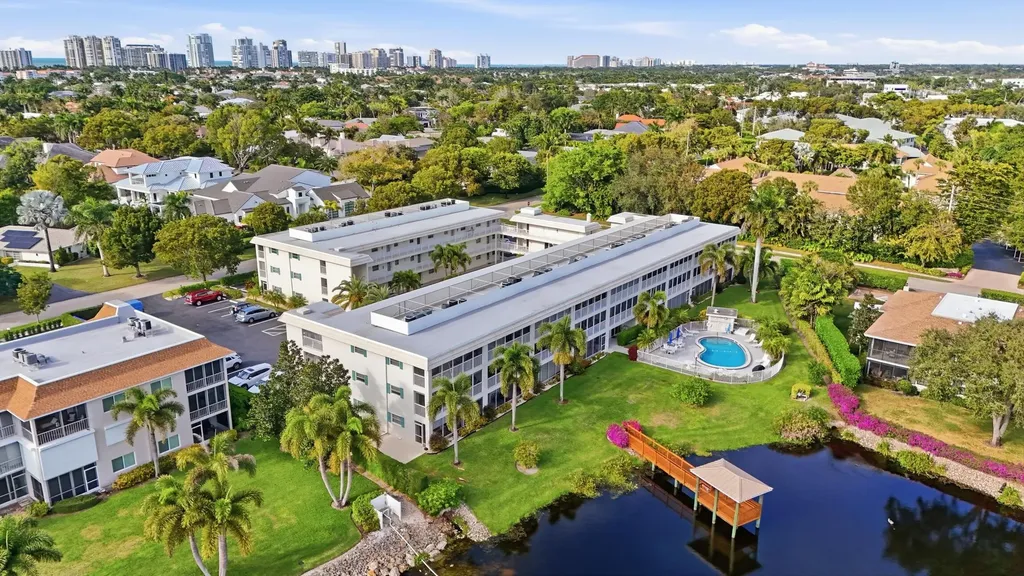 3150 Binnacle Drive Naples FL 34103