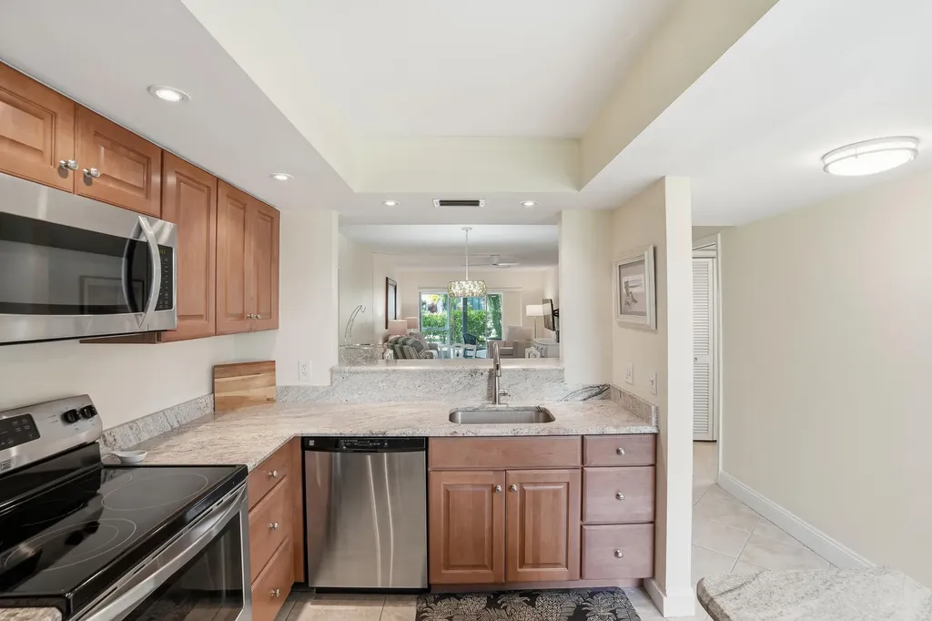 3150 Binnacle Drive Naples FL 34103