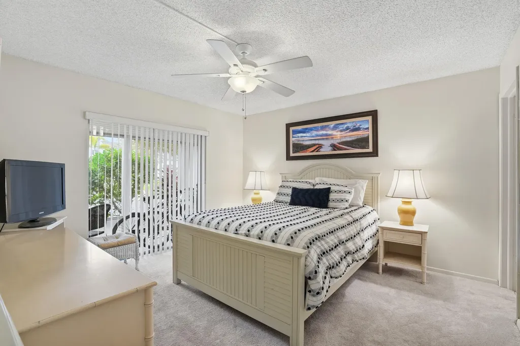 3150 Binnacle Drive Naples FL 34103