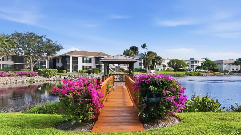 3150 Binnacle Drive Naples FL 34103