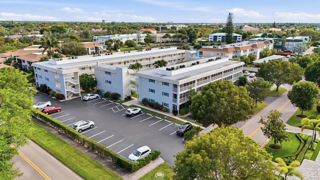 3150 Binnacle Drive Naples FL 34103