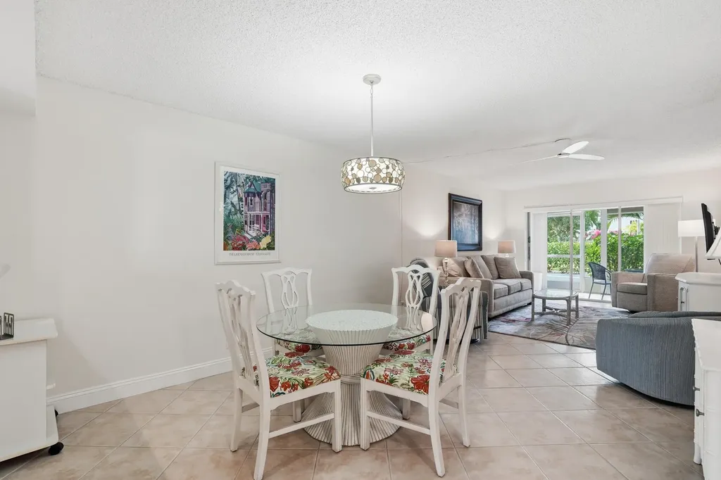 3150 Binnacle Drive Naples FL 34103