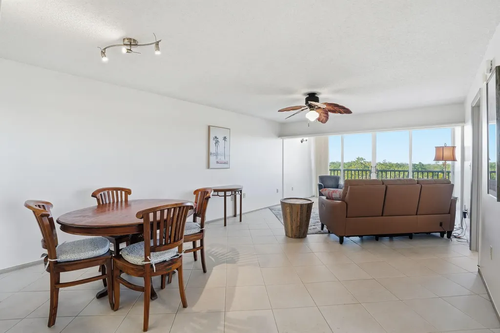 300 Stevens Landing Drive Marco Island FL 34145