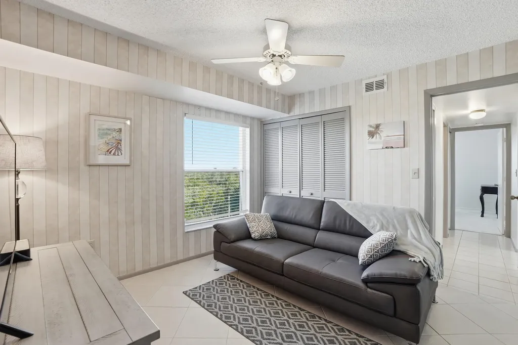 300 Stevens Landing Drive Marco Island FL 34145