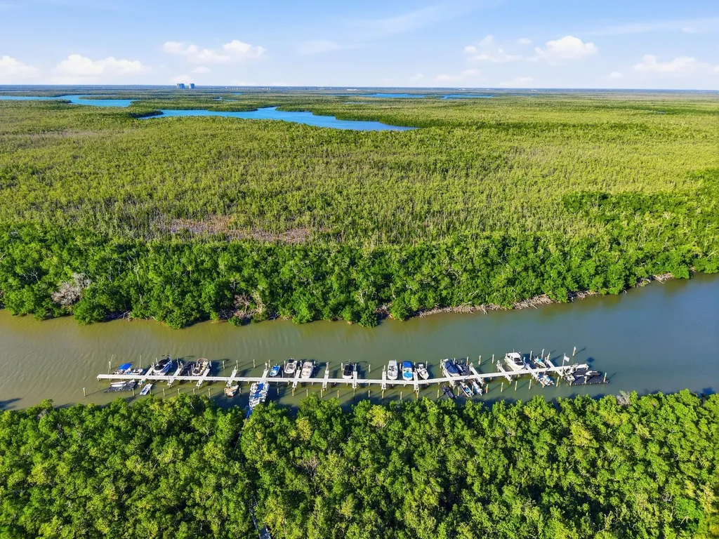 300 Stevens Landing Drive Marco Island FL 34145