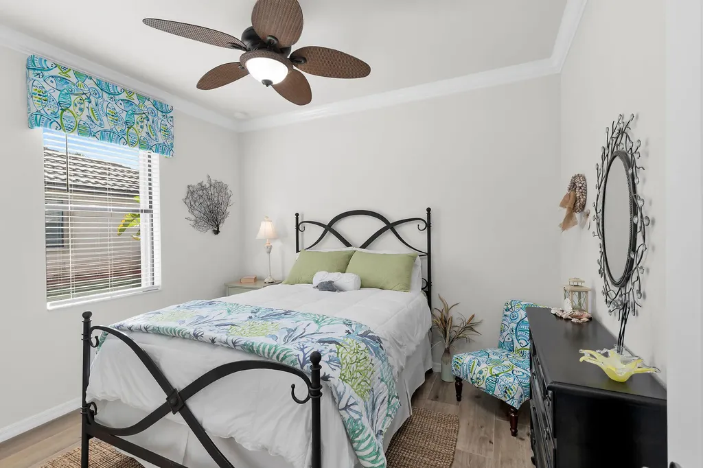 3907 Treasure Cove Circle Naples FL 34114