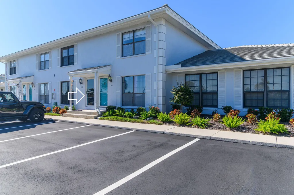 46 Via Marco Marco Island FL 34145