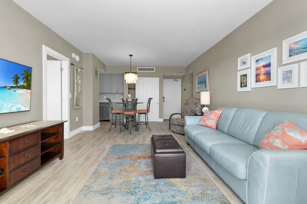 140 Seaview Court Marco Island FL 34145