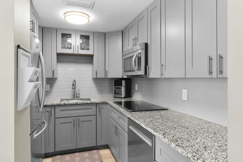 140 Seaview Court Marco Island FL 34145