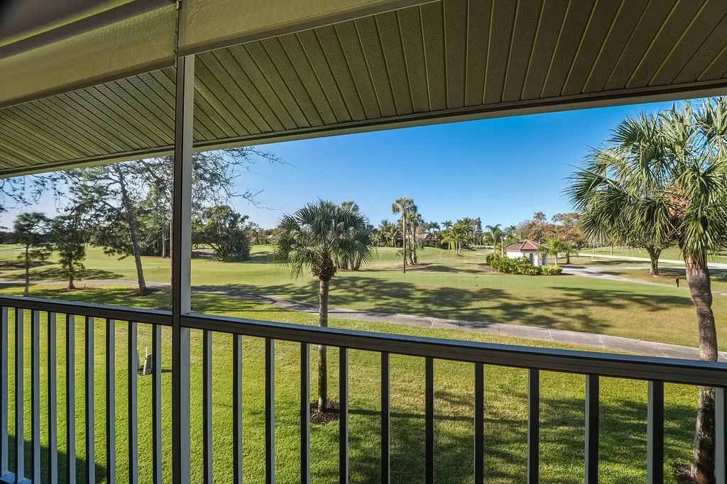 8005 Tiger Cove Naples FL 34113