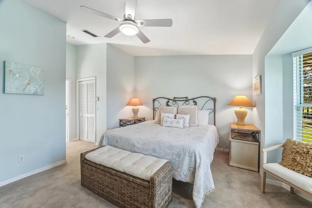 8005 Tiger Cove Naples FL 34113