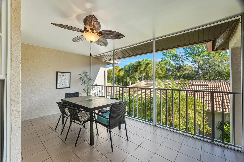 8005 Tiger Cove Naples FL 34113