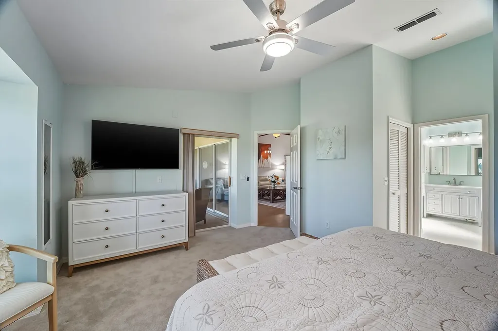 8005 Tiger Cove Naples FL 34113