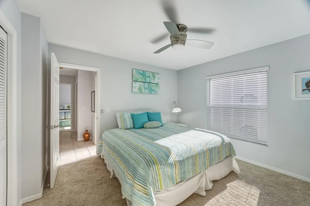 8005 Tiger Cove Naples FL 34113