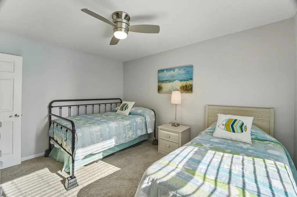 8005 Tiger Cove Naples FL 34113