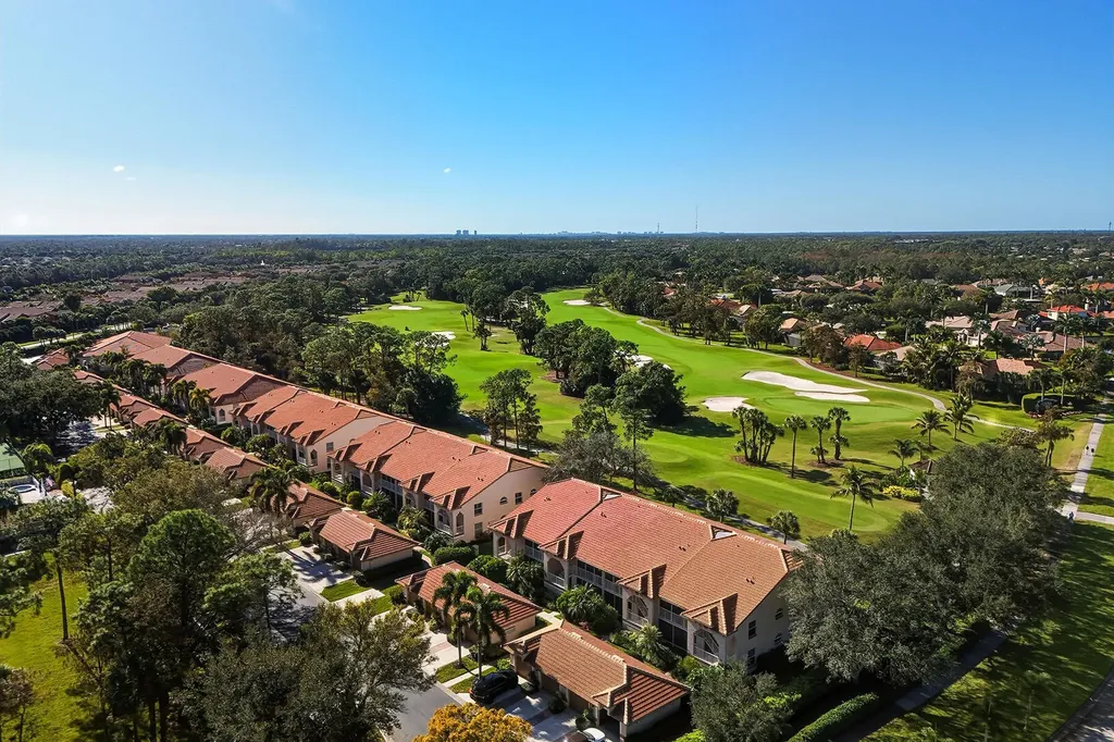 8005 Tiger Cove Naples FL 34113
