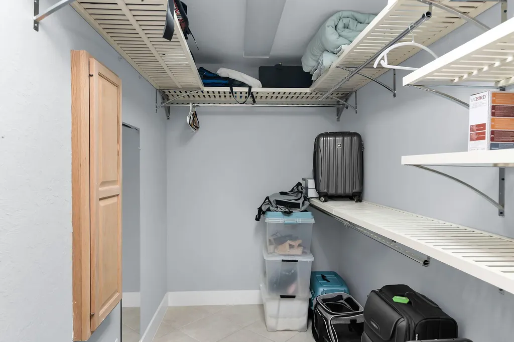 880 Huron Marco Island FL 34145