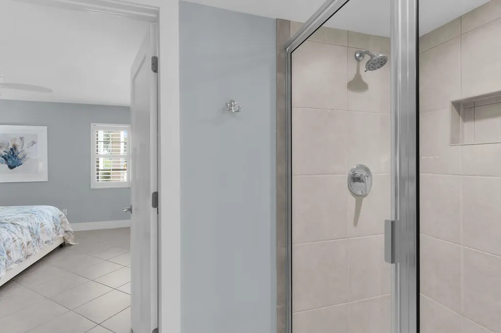 880 Huron Marco Island FL 34145