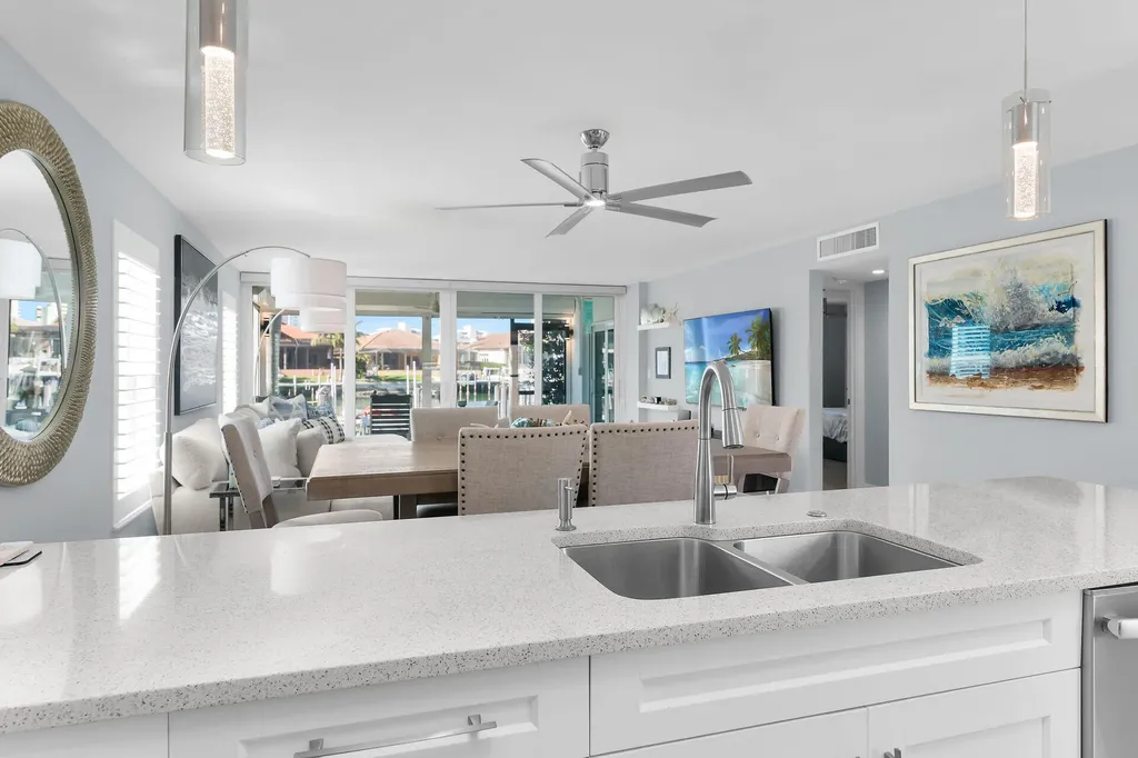 880 Huron Marco Island FL 34145