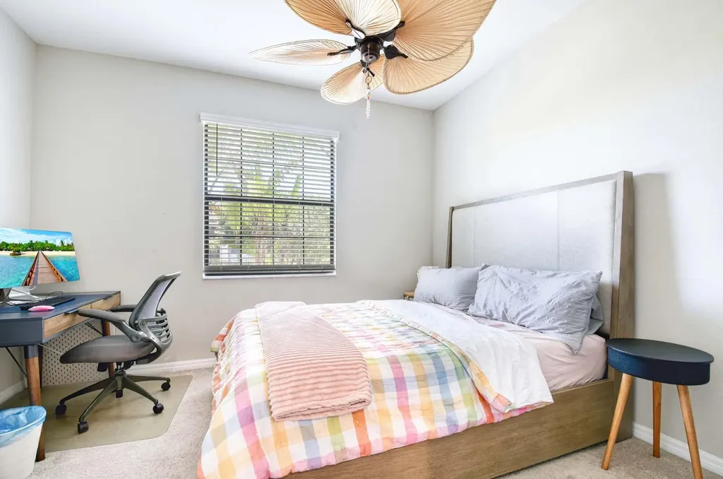 1608 Vizcaya Lane Naples FL 34113