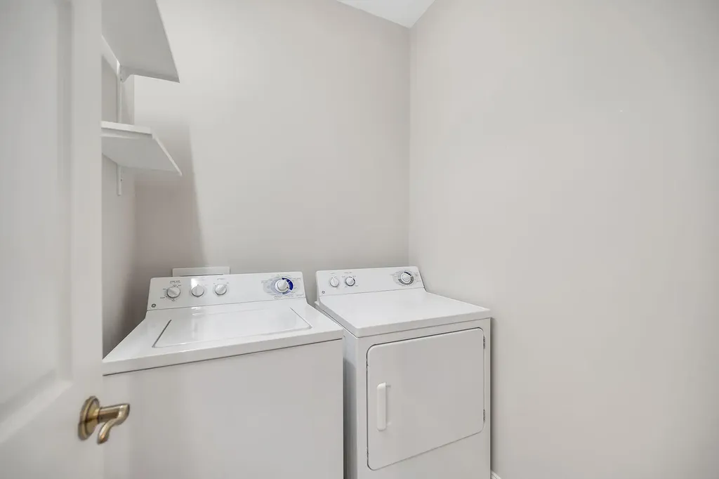 9113 Michael Circle Naples FL 34113