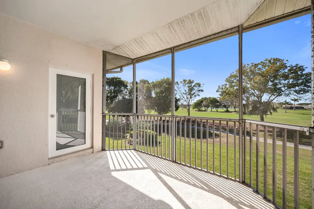 9113 Michael Circle Naples FL 34113