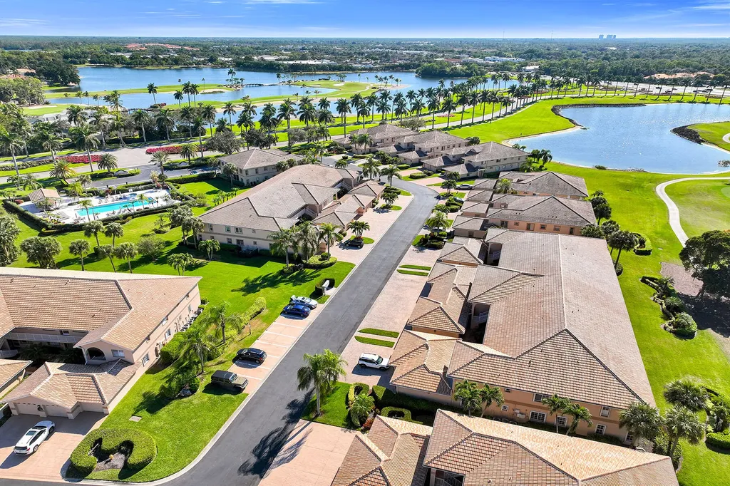 9113 Michael Circle Naples FL 34113