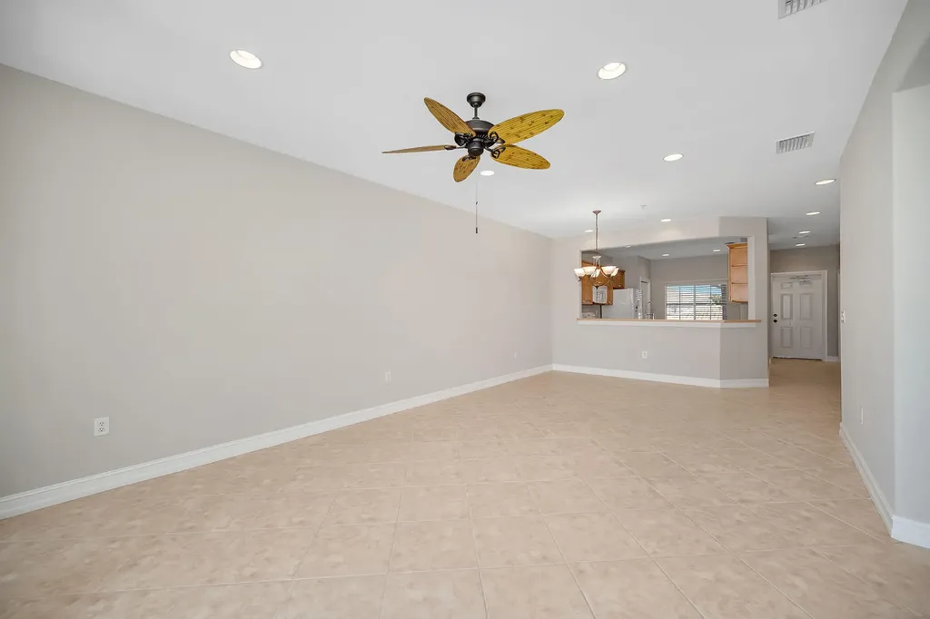 9113 Michael Circle Naples FL 34113