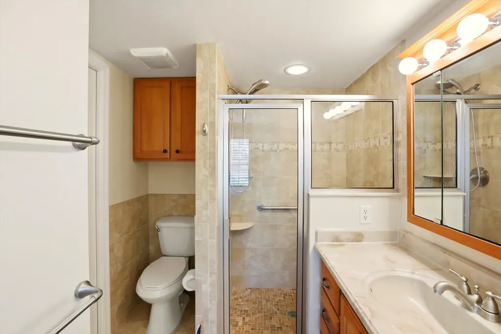 289 Robin Hood Circle Naples FL 34104