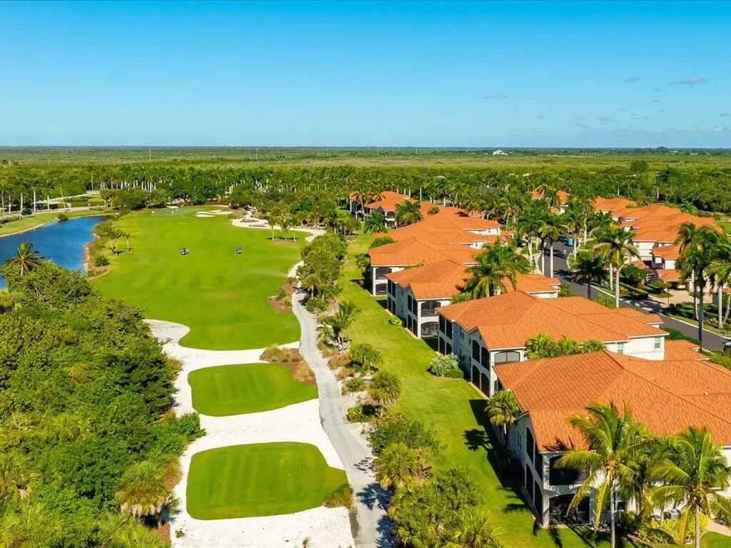 1281 Rialto Way Naples FL 34114