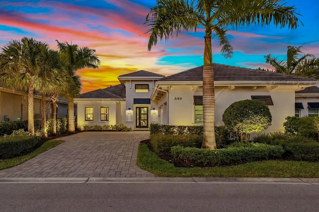 3169 Capistrano Lane Naples FL 34114