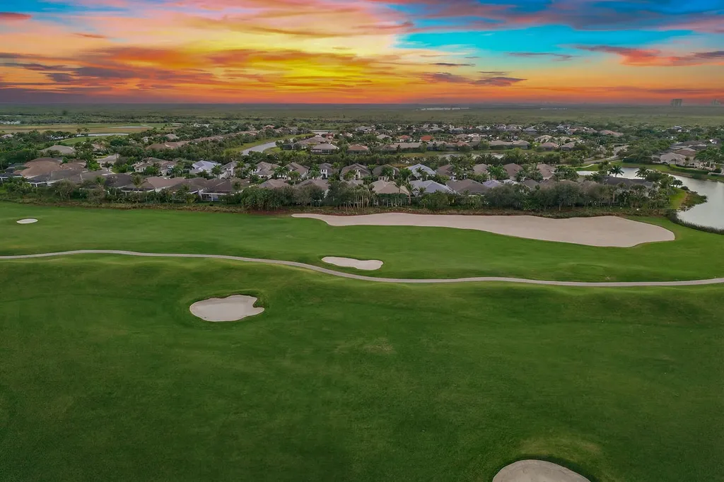 3169 Capistrano Lane Naples FL 34114