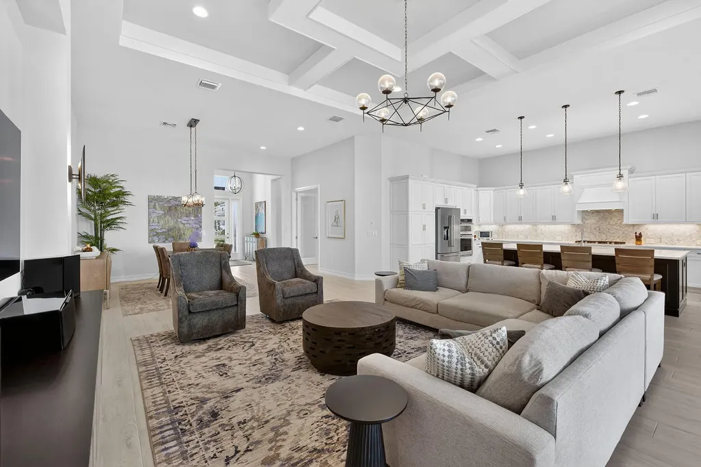 3169 Capistrano Lane Naples FL 34114