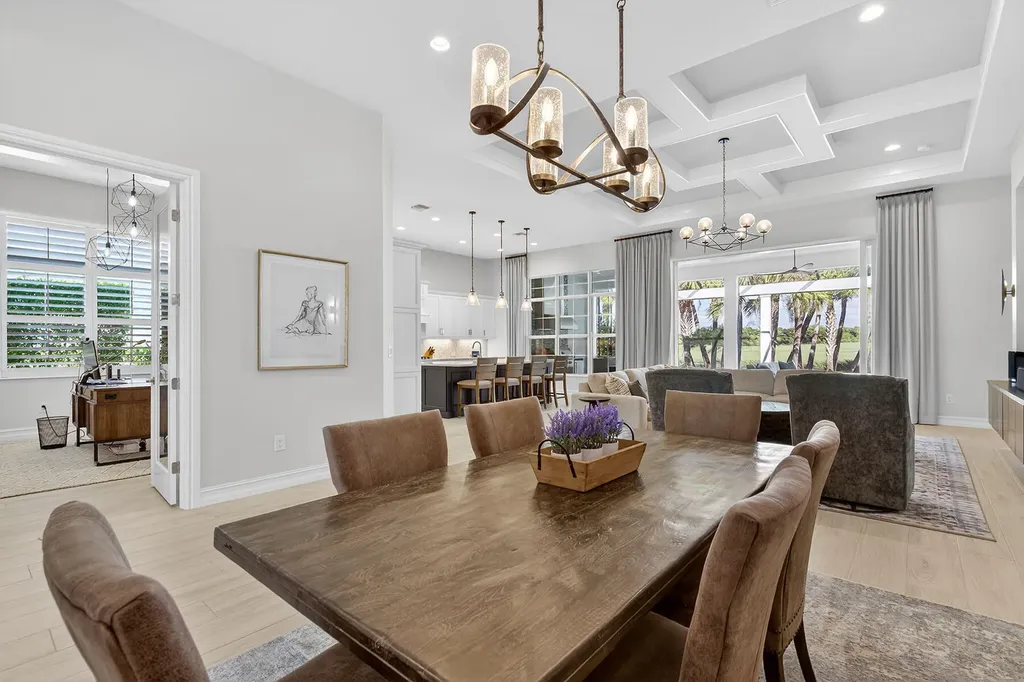 3169 Capistrano Lane Naples FL 34114