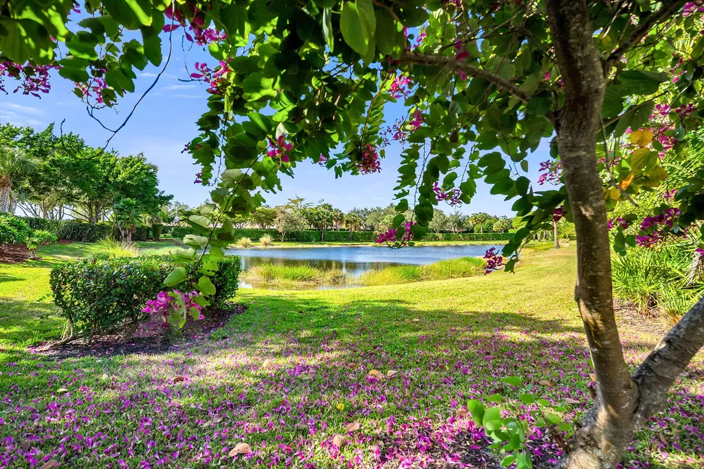 3710 Montreux Lane Naples FL 34114