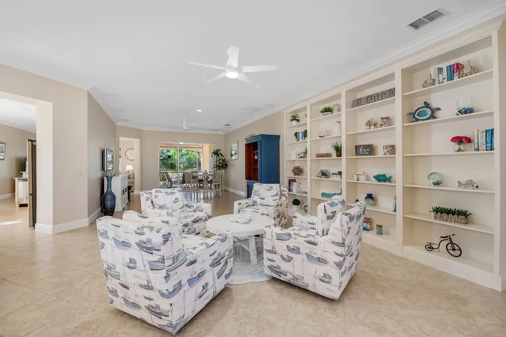 3710 Montreux Lane Naples FL 34114