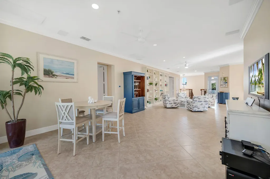 3710 Montreux Lane Naples FL 34114