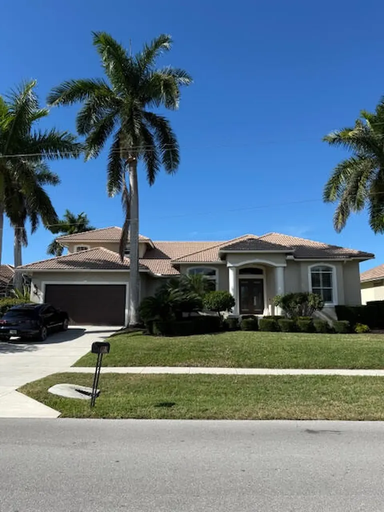 20 Copperfield Court Marco Island FL 34145