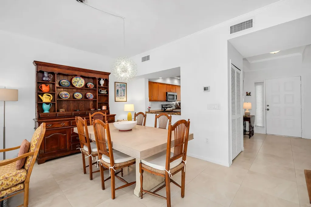 322 Sugar Pine Lane Naples FL 34108