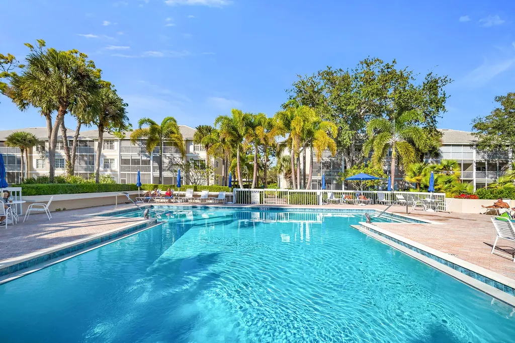 322 Sugar Pine Lane Naples FL 34108