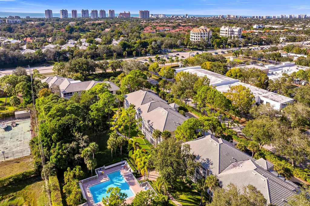 322 Sugar Pine Lane Naples FL 34108