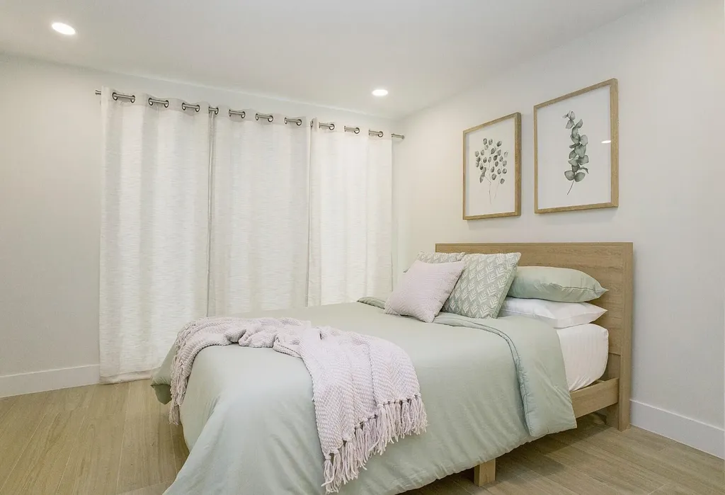 1215 Edington Place Marco Island FL 34145