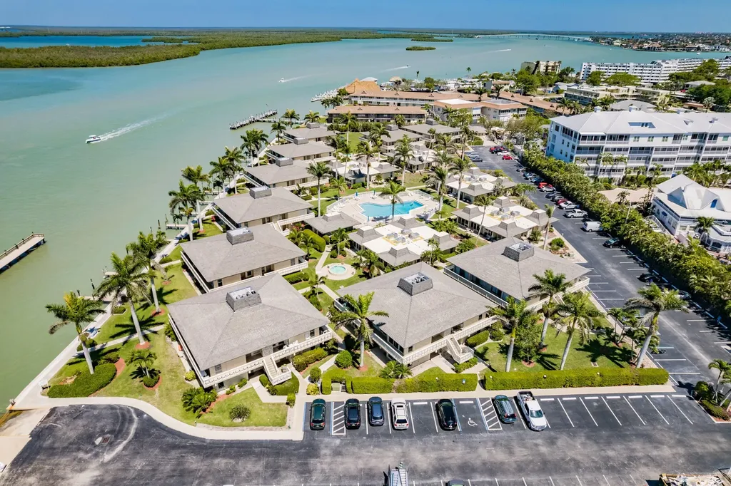 1215 Edington Place Marco Island FL 34145