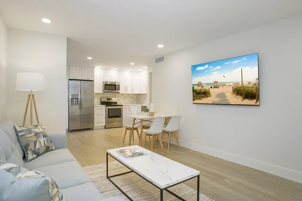 1215 Edington Place Marco Island FL 34145