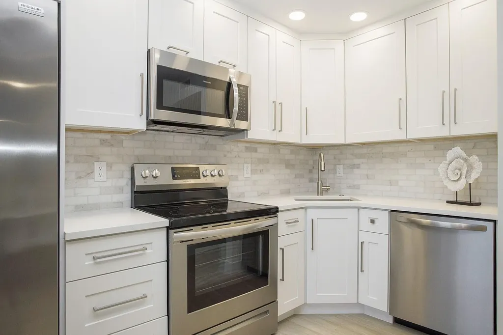 1215 Edington Place Marco Island FL 34145