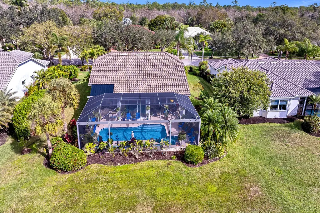 7809 Naples Heritage Drive Naples FL 34112