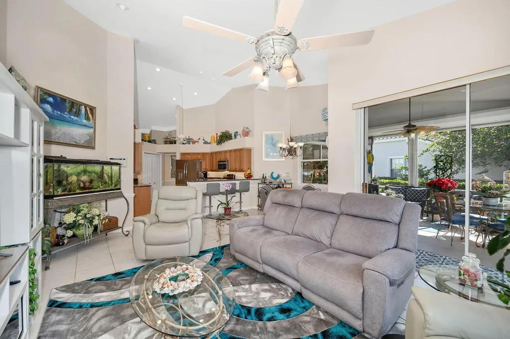 7809 Naples Heritage Drive Naples FL 34112