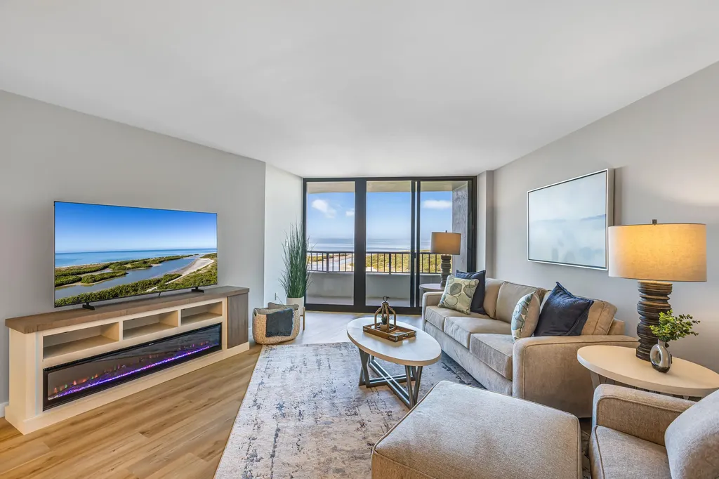 440 Seaview Court Marco Island FL 34145