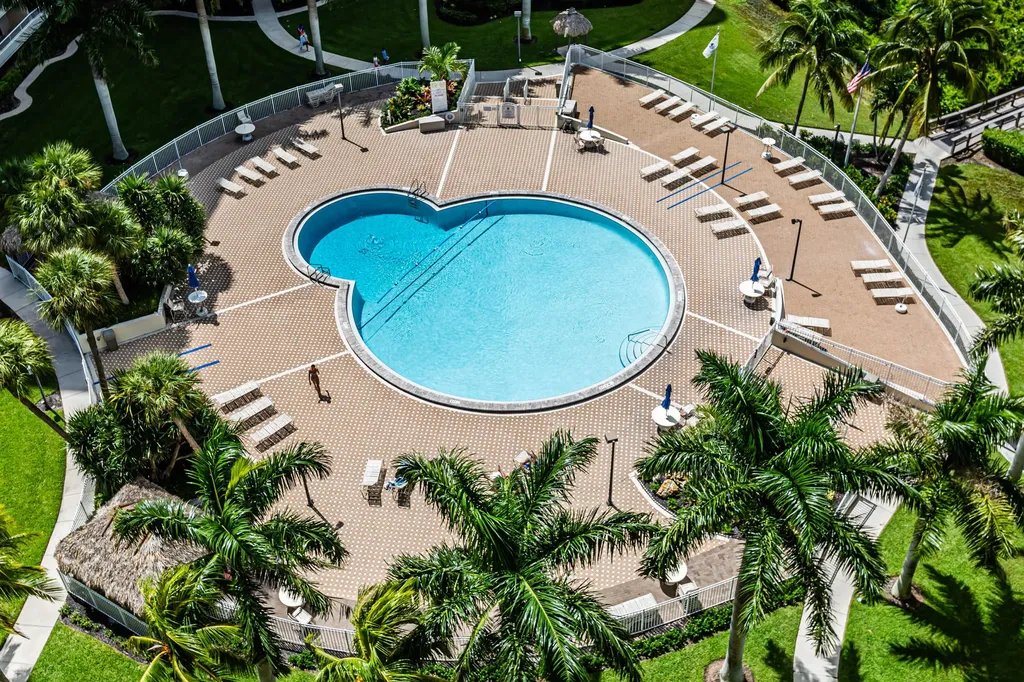 440 Seaview Court Marco Island FL 34145