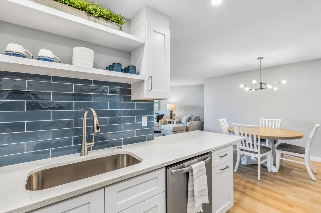 440 Seaview Court Marco Island FL 34145